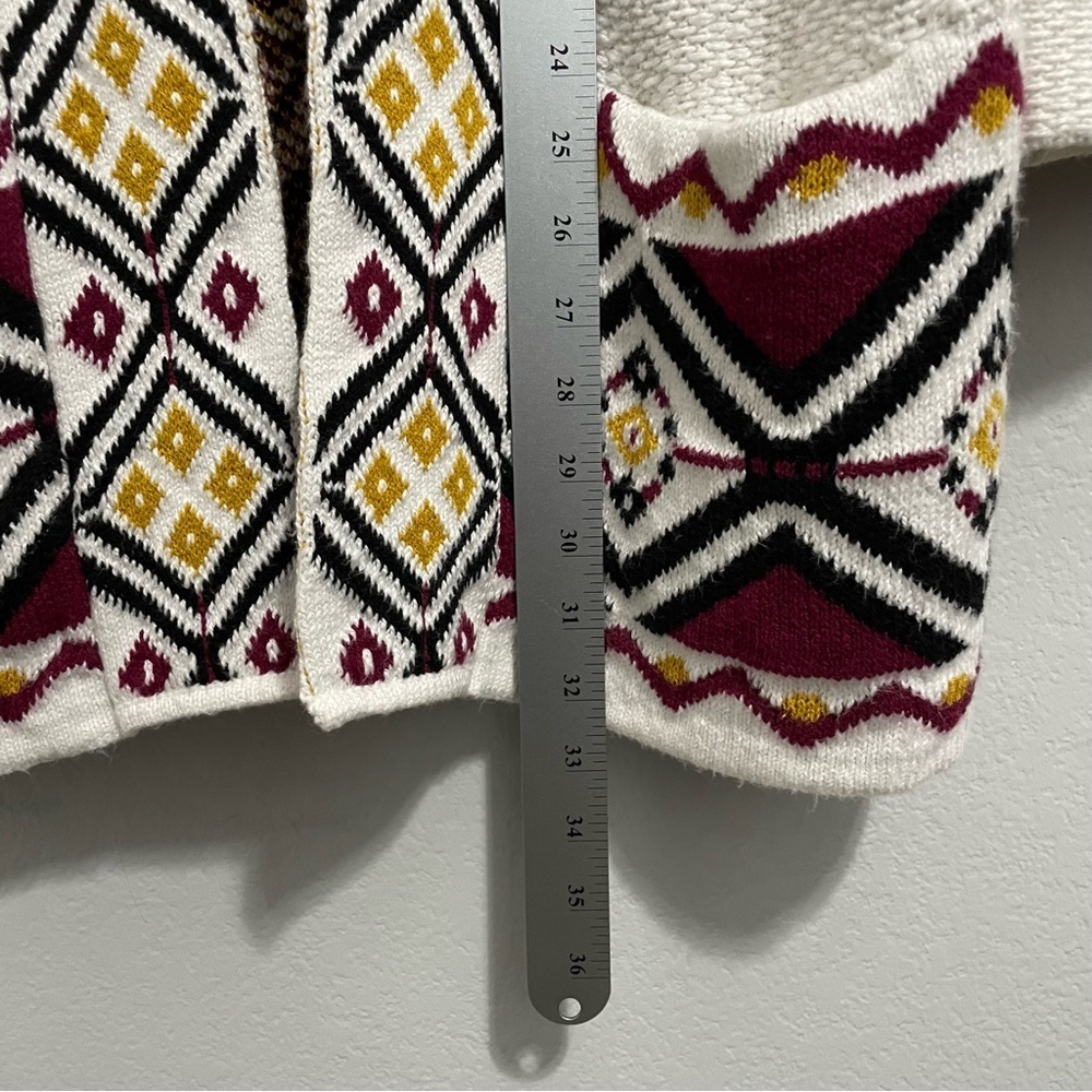 Old Navy Coatigan Cardigan Sweater Knit Aztec Boho White Red Womens Small S - Picture 5 of 11